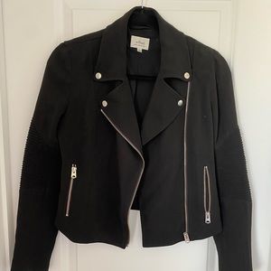 Wilfred Shirt Jacket | S 2 | Layered Zippers and Collar | Ribbed Elbow | Black